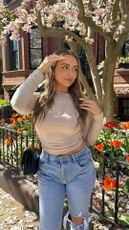 Julia Raleigh (@juliaaraleigh) | Snapchat Stories, Spotlight & Lenses