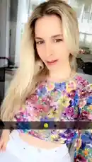 Celine Flordegin (@celineflordeg) Snapchat Stories, Spotlight & Lenses