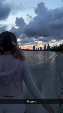 Abbyy.irl (@abbyy.irl) Snapchat Stories, Spotlight & Lenses