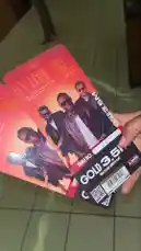 Shows🌹 by @valerieee_777 with original sound