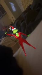 Preview for a Spotlight video that uses the YASSIFIED GRINCH Lens