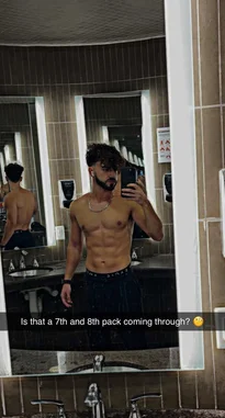 Saif Shawaf (@saifshawaf) | Snapchat Stories, Spotlight & Lenses