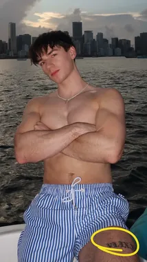 Matt Convard (@mattconvard) | Snapchat Stories, Spotlight & Lenses