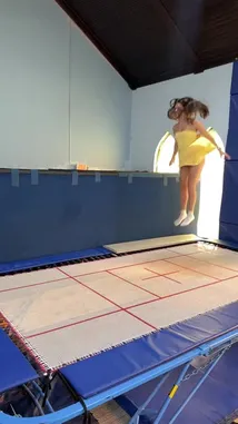 Nicole Skirts (@nicole_skirts25) | Snapchat Stories, Spotlight & Lenses