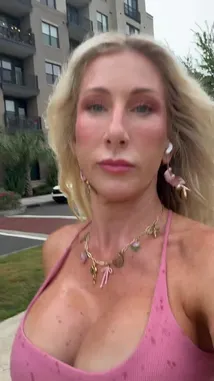 Lorelei Finds (@lorelei.finds) Snapchat Stories, Spotlight & Lenses