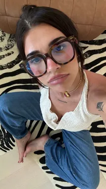 Ari Kytsya (@ariel.kytsya) Snapchat Stories, Spotlight & Lenses