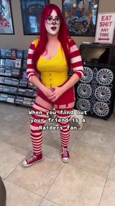 Scuba Steph (@scubastephsnap) Snapchat Stories, Spotlight & Lenses