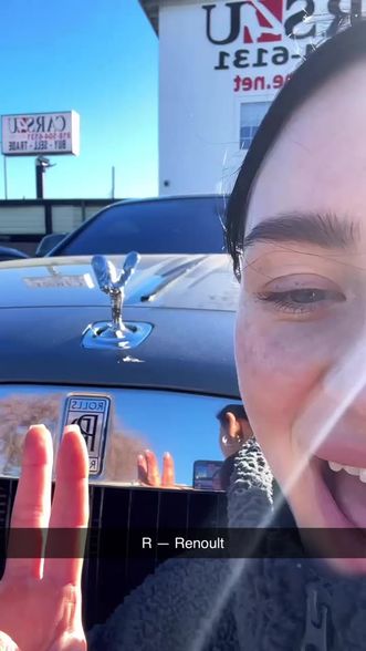 Zavali (@zava_li) | Snapchat Stories, Spotlight & Lenses