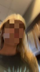 Preview for a Spotlight video that uses the Pixelated face Lens