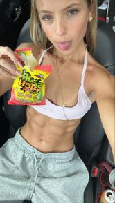 mandi bagley (@mandi_bagleyy) | Snapchat Stories, Spotlight & Lenses