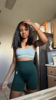 Chloe Anderson (@chloe_a8448) | Snapchat Stories, Spotlight & Lenses