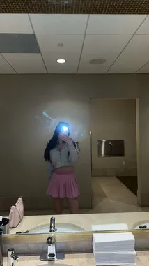 Shayna Loren (@shayna_loren) | Snapchat Stories, Spotlight & Lenses