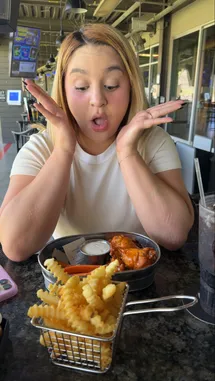 Daisy Rodriguez (@daisysmashy) | Snapchat Stories, Spotlight & Lenses