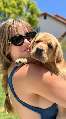 Salomé Muñoz (@salomel0ns) | Snapchat Stories, Spotlight & Lenses