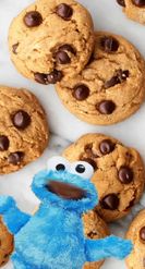 Preview for a Spotlight video that uses the cookie monster Lens