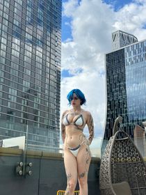 lyra crow (@lyracr0w0) Snapchat Stories, Spotlight & Lenses