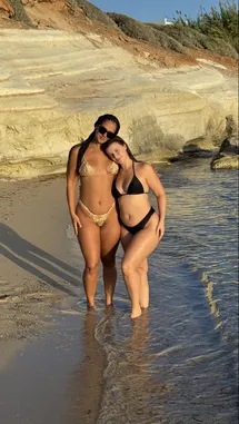 Shanny 🐳 (@umshanny) | Snapchat Stories, Spotlight & Lenses