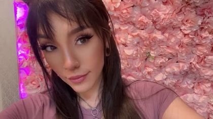 Kirra Cady (@kirracady) | Snapchat Stories, Spotlight & Lenses