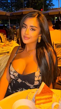 Lina 🧸💙 IN 🇦🇪 (@linaa.londonn3) | Snapchat Stories, Spotlight & Lenses