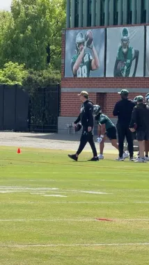 Get an inside look at the Philadelphia Eagles' training camp with this dynamic compilation of drills and player action. Watch quarterbacks throw passes, receivers make catches, and linemen engage in one-on-one blocking during a sunny practice session. by @eagles with Original Sound by eagles