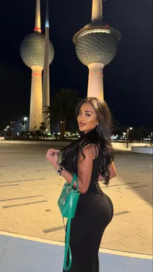 Lina LNDN IS BACK 💙🇬🇧 (@linaa.londonn3) | Snapchat Stories, Spotlight