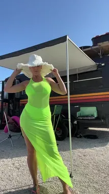 Margo VIP (@rahyndeexxx) | Snapchat Stories, Spotlight & Lenses