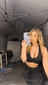 Kat Vera (@katverafitness) | Snapchat Stories, Spotlight & Lenses