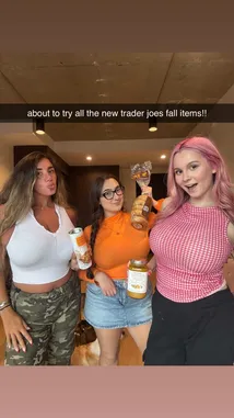 Julia Ain (@qveenjuliaaa) | Snapchat Stories, Spotlight & Lenses