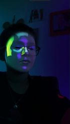 Preview for a Spotlight video that uses the Neon Lens
