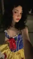 amelie warren (@little.warren1) | Snapchat Stories, Spotlight & Lenses