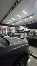 This behind-the-scenes look takes you inside 'مغسلة أربع قطرات للسيارات' (Four Drops Car Wash) in Qatar. See modern car lifts, professional detailing stations, and vehicles undergoing thorough cleaning in a bright, spacious facility. by @wash.4drops with Original Sound by wash.4drops