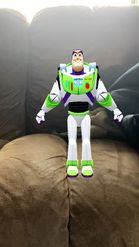 Preview for a Spotlight video that uses the Buzz Lightyear Lens