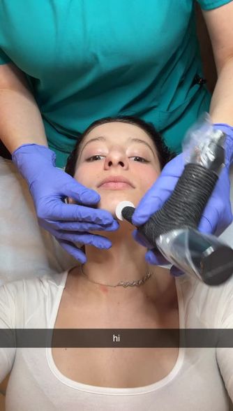 bella boo 🩷 (@bellaoranskyy) | Snapchat Stories, Spotlight & Lenses