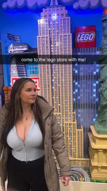 yellz (@yellz000) | Snapchat Stories, Spotlight & Lenses