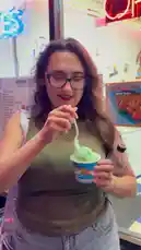 Julia Ain (@qveenjuliaaa) Snapchat Stories, Spotlight & Lenses