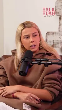 Haliey Welch (@halieywelch178) | Snapchat Stories, Spotlight & Lenses