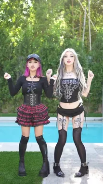 Sine Madelen (@maddysine) | Snapchat Stories, Spotlight & Lenses