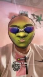 Preview for a Spotlight video that uses the Shrek Cool Glasse Lens