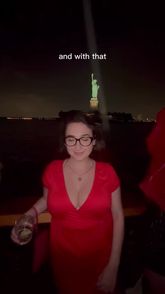 Julia Ain (@qveenjuliaaa) | Snapchat Stories, Spotlight & Lenses