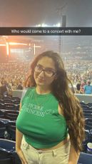 Julia Ain (@qveenjuliaaa) | Snapchat Stories, Spotlight & Lenses