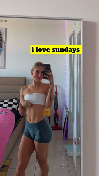 kay carlson (@kaygcarlson) | Snapchat Stories, Spotlight & Lenses