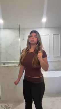 Allie Lynn (@allieeelynn) | Snapchat Stories, Spotlight & Lenses