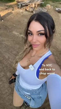 Gia Armani 🪓 (@giaarmani) | Snapchat Stories, Spotlight & Lenses