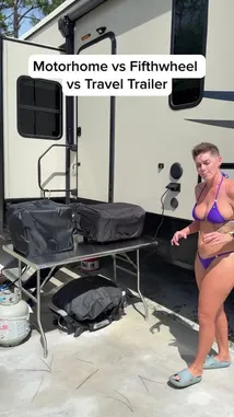 Wandering RV Babe (@wanderingrvbabe) Snapchat Stories, Spotlight & Lenses