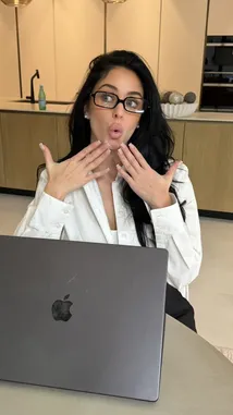 Camilla Araujo (@camilla_classy) | Snapchat Stories, Spotlight & Lenses