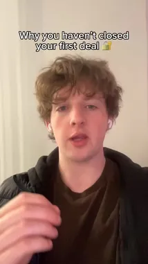 In this informative session, Noah Cloud shares his insights and strategies on why you might not have closed your first real estate deal yet. He discusses common pitfalls and provides actionable advice to help you succeed in your real estate ventures. by @cloud_ventures with cloud_ventures by Original Sound