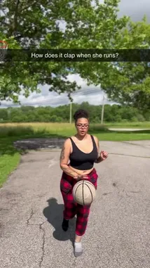 theQueen Celine (@iamqueencee) | Snapchat Stories, Spotlight & Lenses