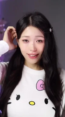 meriol chan (@meriol_chan) | Snapchat Verhalen, Spotlight en Lenzen
