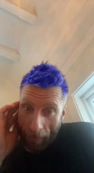 Preview for a Spotlight video that uses the blue hair Lens