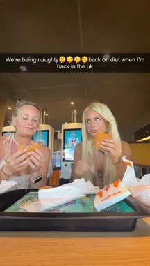 Maddie Tagg🧿 (@maddietaggx) | Snapchat Stories, Spotlight & Lenses